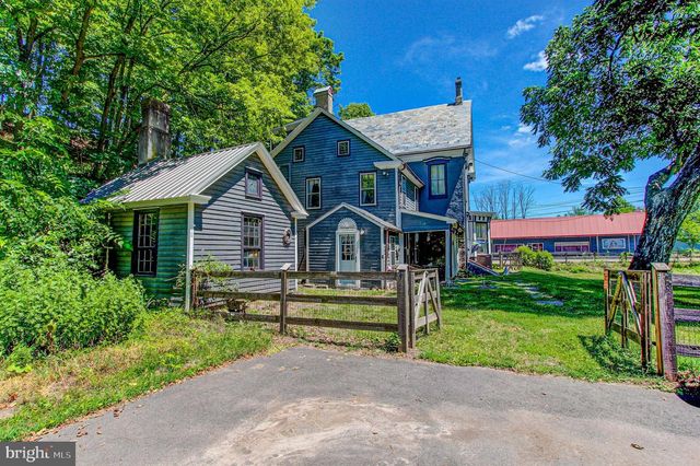 9754 EASTON RD, Kintnersville, PA 18930