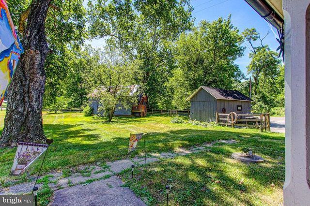 9754 EASTON RD, Kintnersville, PA 18930