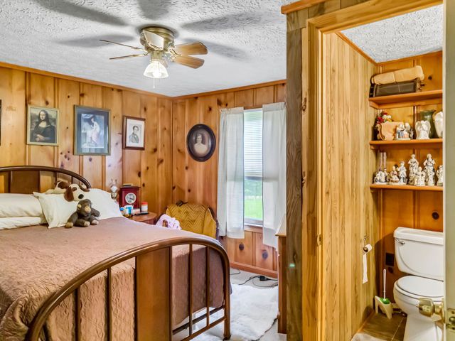 5000 Highway 100, Lyles, TN 37098