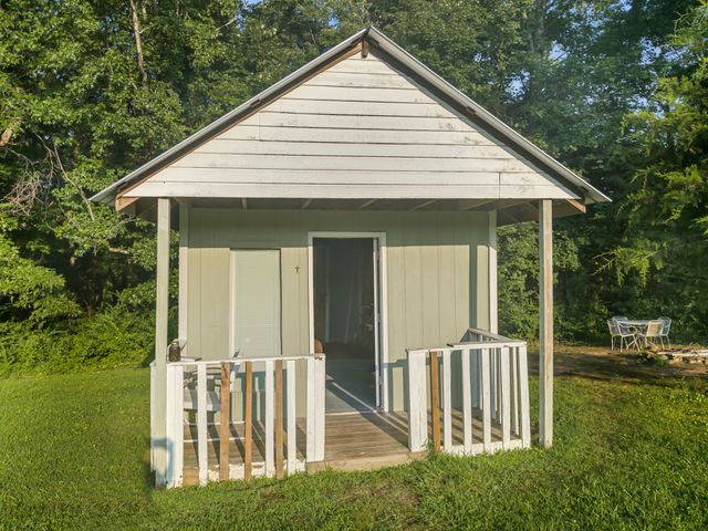 5000 Highway 100, Lyles, TN 37098