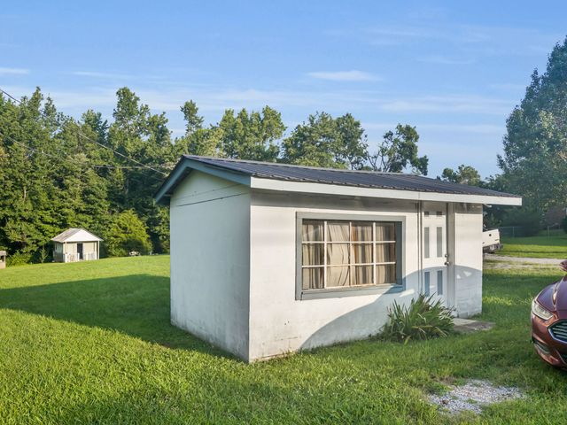 5000 Highway 100, Lyles, TN 37098