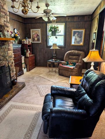 5000 Highway 100, Lyles, TN 37098