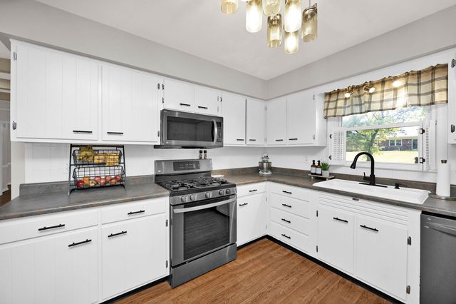 2036 Old Lexington Road, Danville, KY 40422