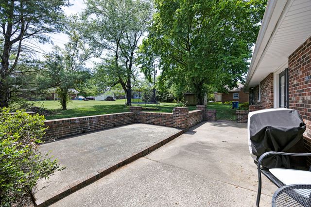 2036 Old Lexington Road, Danville, KY 40422