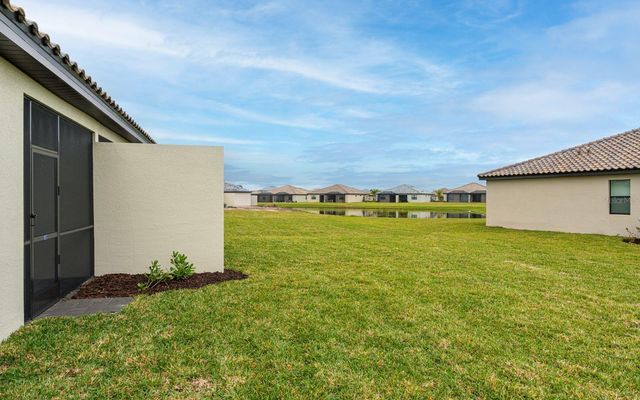 5343 WHITE SAND COVE, Bradenton, FL 34211
