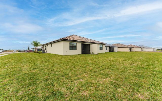 5343 WHITE SAND COVE, Bradenton, FL 34211