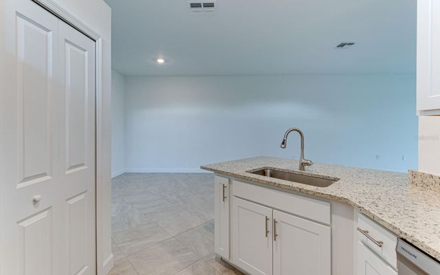 5343 WHITE SAND COVE, Bradenton, FL 34211
