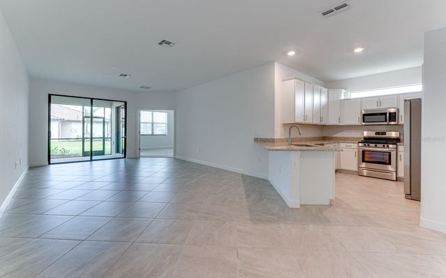 5343 WHITE SAND COVE, Bradenton, FL 34211