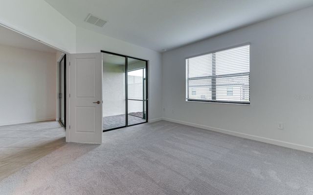 5343 WHITE SAND COVE, Bradenton, FL 34211
