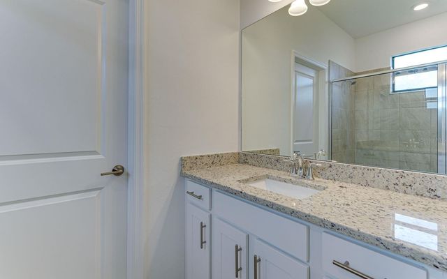 5343 WHITE SAND COVE, Bradenton, FL 34211
