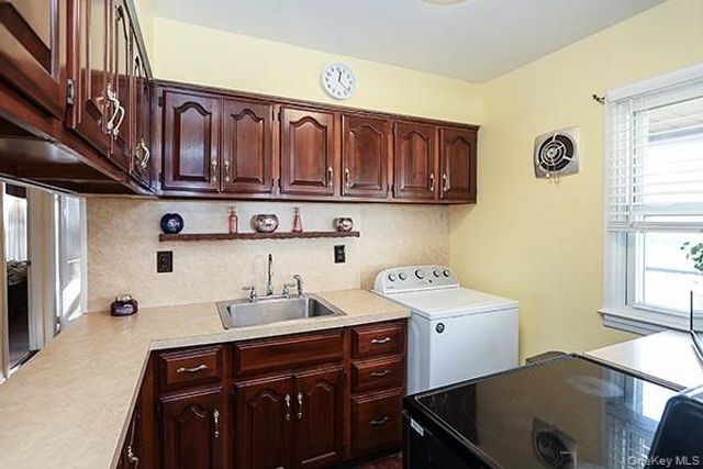 12 E Millpage Drive, Bethpage, NY 11714