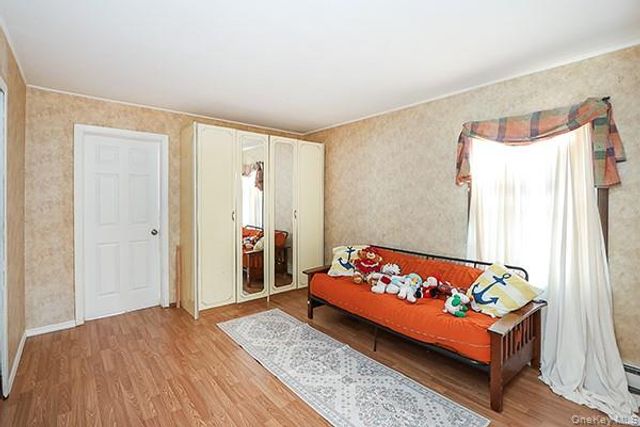 12 E Millpage Drive, Bethpage, NY 11714