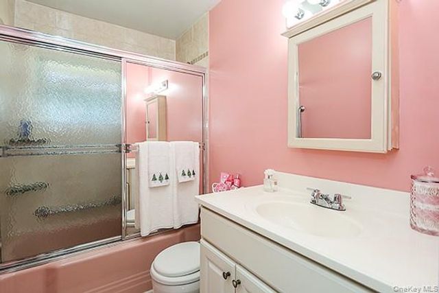 12 E Millpage Drive, Bethpage, NY 11714