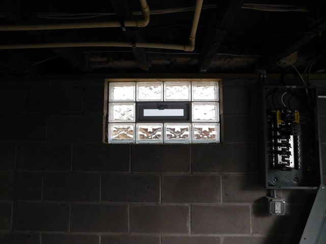 1312 S 61st STREET, West Allis, WI 53214