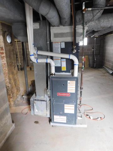 1312 S 61st STREET, West Allis, WI 53214