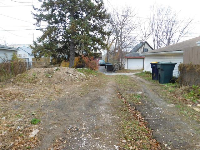 1312 S 61st STREET, West Allis, WI 53214