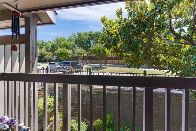 814 Signal Ridge Place, Rockwall, TX 75032