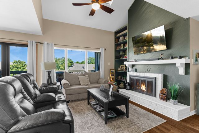 814 Signal Ridge Place, Rockwall, TX 75032