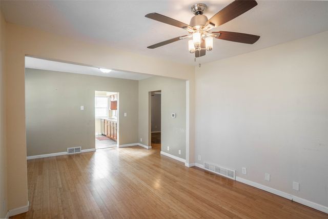 3921 12th Street, Des Moines, IA 50313