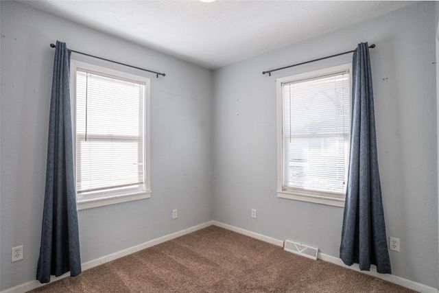 3921 12th Street, Des Moines, IA 50313