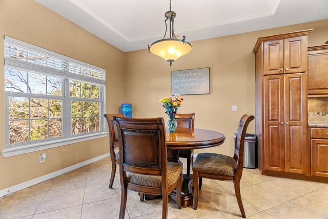 1275 Sunset Inn Road, Branson, MO 65616