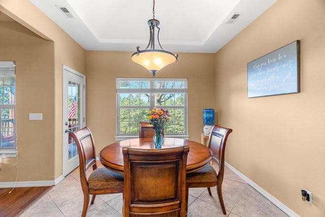 1275 Sunset Inn Road, Branson, MO 65616