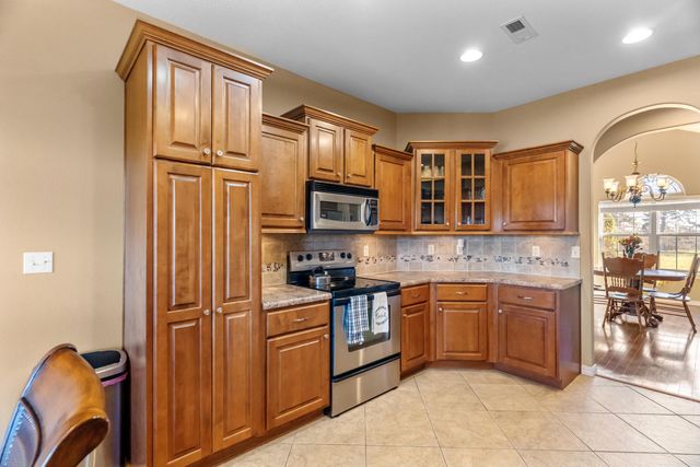 1275 Sunset Inn Road, Branson, MO 65616