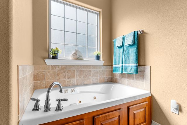 1275 Sunset Inn Road, Branson, MO 65616