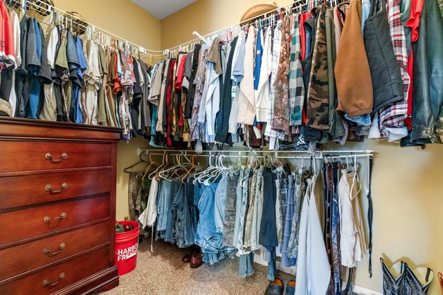 1275 Sunset Inn Road, Branson, MO 65616