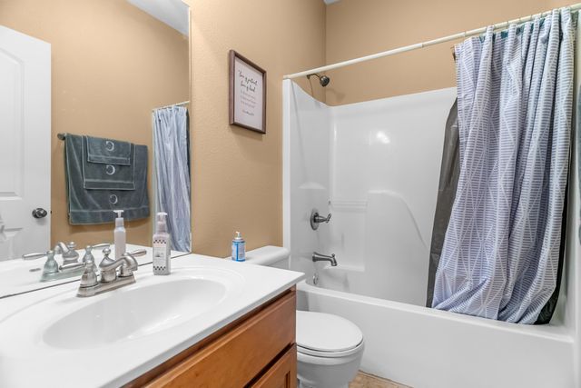 1275 Sunset Inn Road, Branson, MO 65616