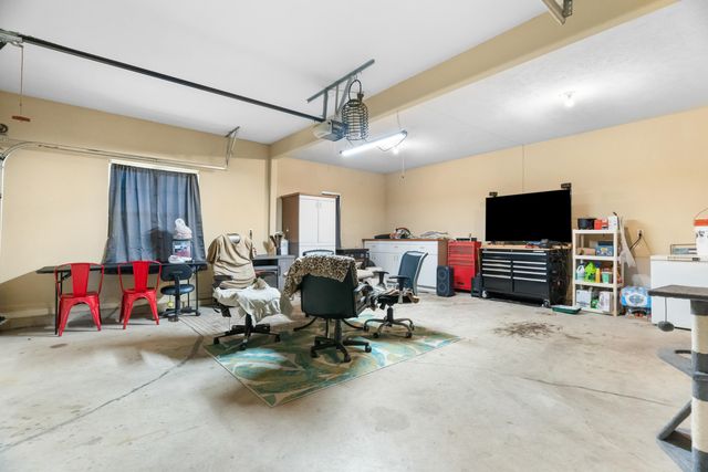 1275 Sunset Inn Road, Branson, MO 65616