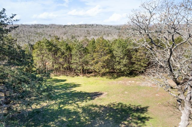 1275 Sunset Inn Road, Branson, MO 65616