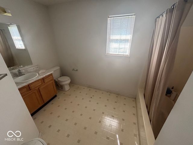 6548 Long Run Drive, Indianapolis, IN 46268