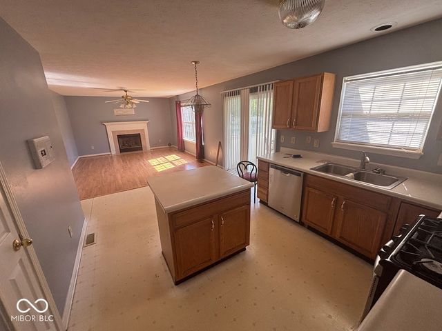 6548 Long Run Drive, Indianapolis, IN 46268