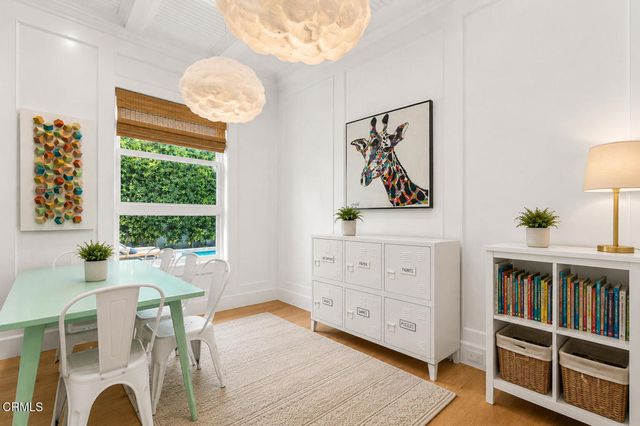 10331 Valley Spring Lane, North Hollywood, CA 91602