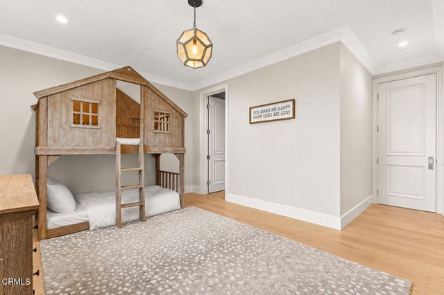 10331 Valley Spring Lane, North Hollywood, CA 91602