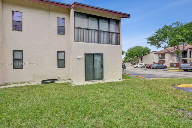 7951 Southgate Boulevard F1, North Lauderdale, FL 33068