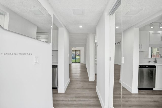 7951 Southgate Boulevard F1, North Lauderdale, FL 33068