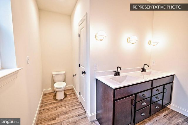 MOLLY PLAN AT LOGAN MEADOWS, Dillsburg, PA 17019