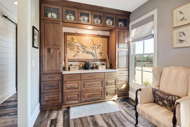 6085 YUM YUM RD, Somerville, TN 38068