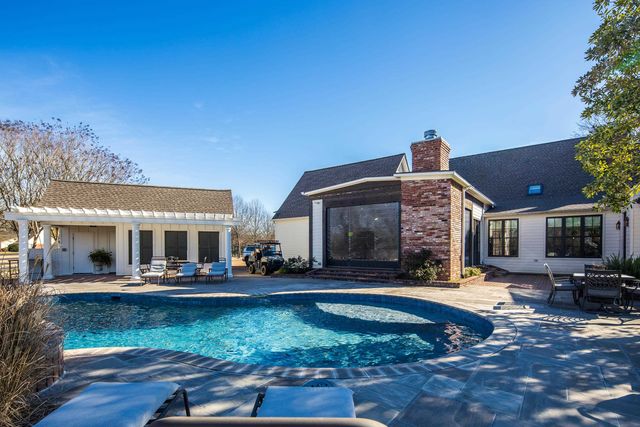 6085 YUM YUM RD, Somerville, TN 38068