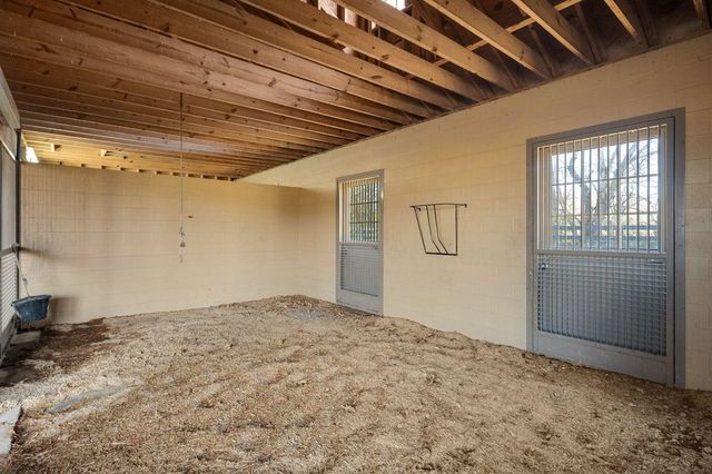 6085 YUM YUM RD, Somerville, TN 38068