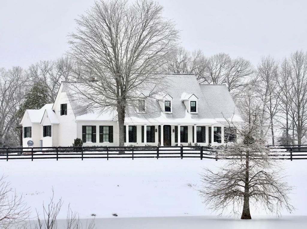 6085 YUM YUM RD, Somerville, TN 38068