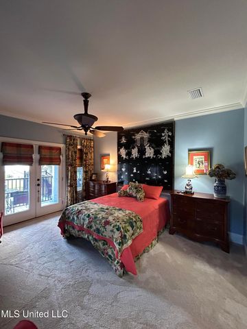 911 2nd Street, Gulfport, MS 39501