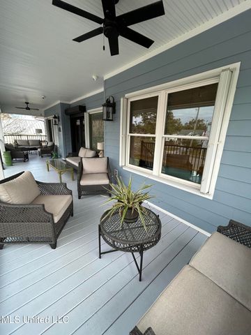 911 2nd Street, Gulfport, MS 39501