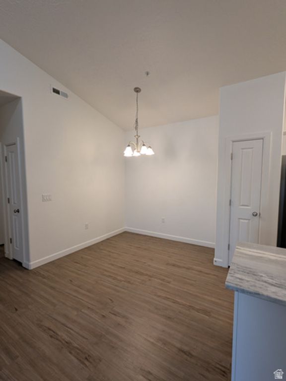 Image 5 of property listing at 344 S 740 W #302, Pleasant Grove, UT 84062