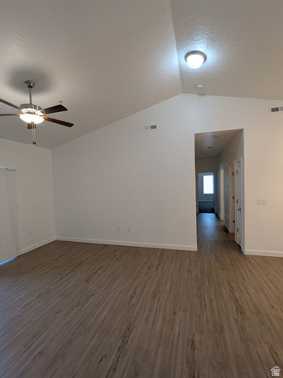 Image 9 of property listing at 344 S 740 W #302, Pleasant Grove, UT 84062