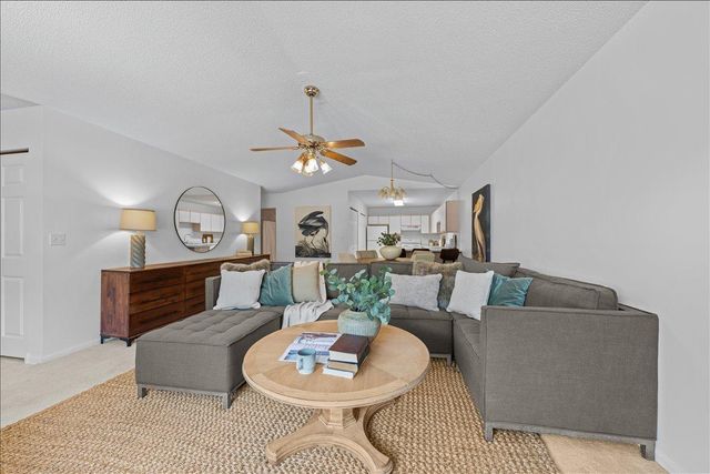 1344 Carriage Drive 1344C, Hudson, WI 54016