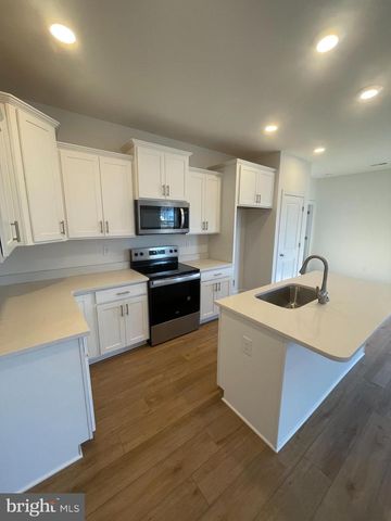271 RIDGE VIEW LANE # 51, Hanover, PA 17331