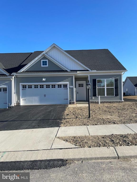 271 RIDGE VIEW LANE # 51, Hanover, PA 17331